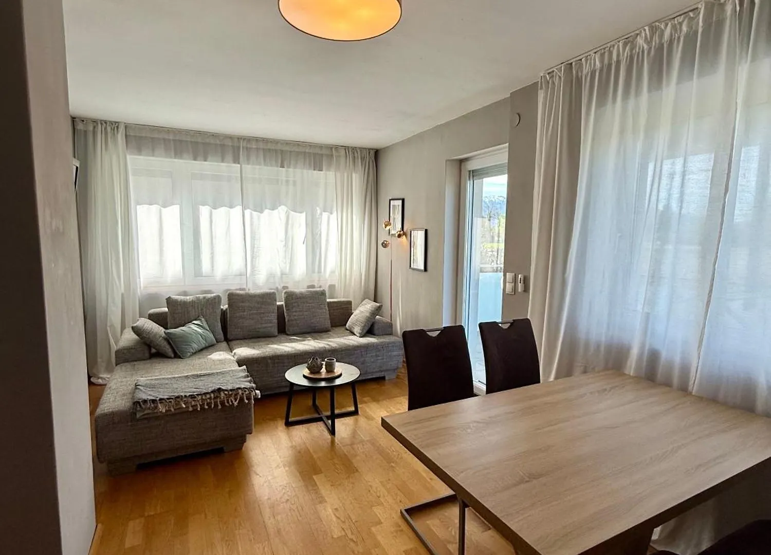 Apartment Grüne Stadtoase: Gartenwohnung mit Parkplatz Salzburg